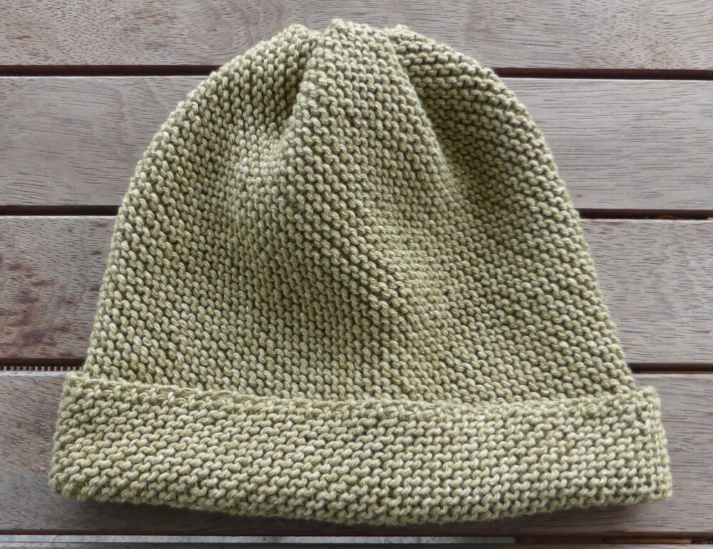 Garter stitch, family beanie knitting pattern Verity