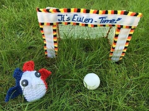 gehäkelte Fußballeule Frankreich| It's Eulen-Time