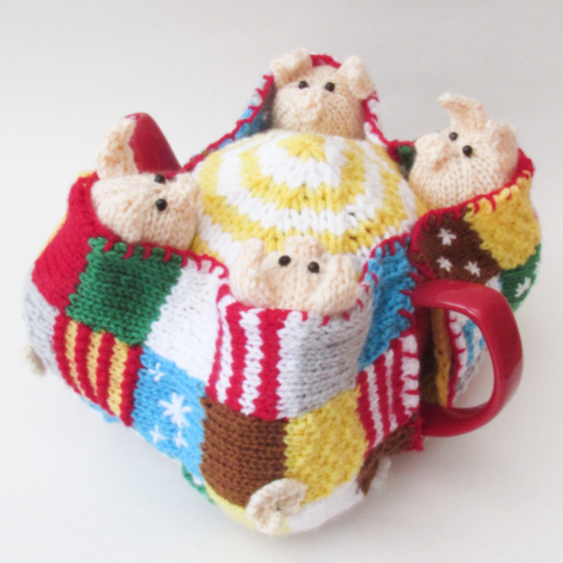Pigs in Blankets Tea Cosy Knitting Pattern