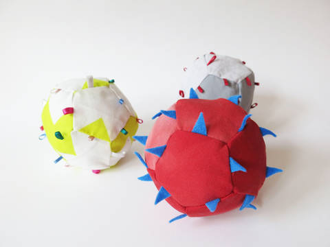 Baby Spielzeug Rasselball Greifling