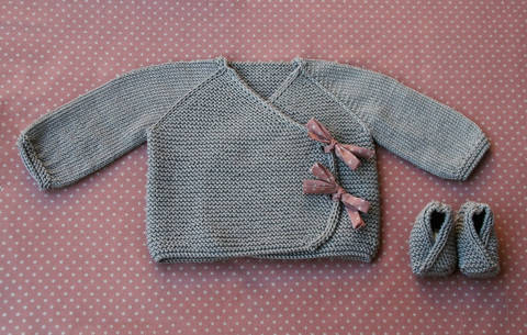 Lil Kimonos - Baby wrap and booties knitting pattern