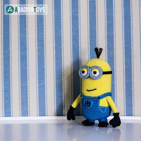 Crochet Pattern of Minion Tim by AradiyaToys