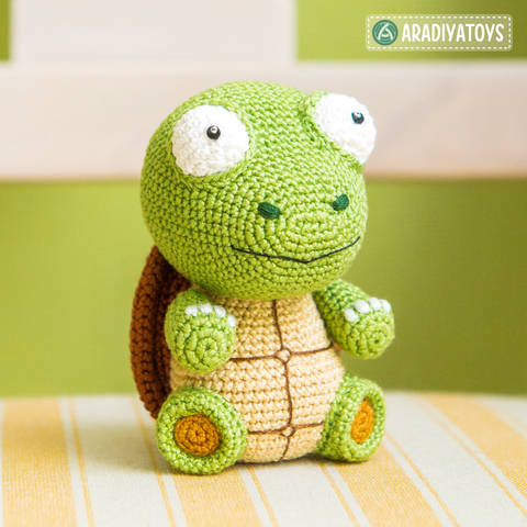 Crochet Pattern of Turtle Gina by AradiyaToys