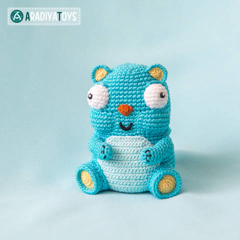 Modèle au crochet de l’ Ours Diego de «AradiyaToys Design»