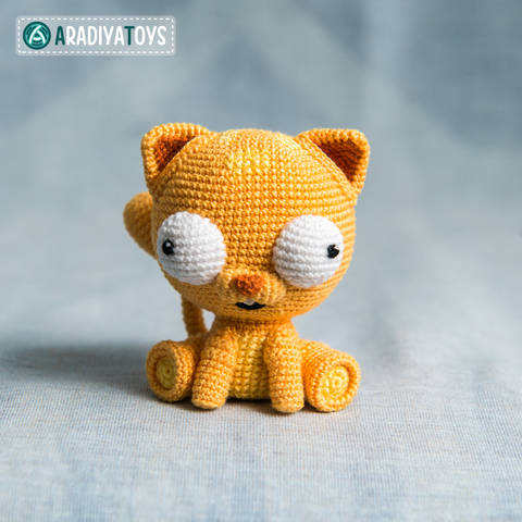Modèle au crochet du Chat Martin de «AradiyaToys Design»