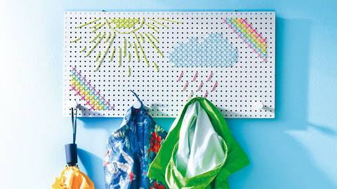 Quietschbunte Allwetter-Garderobe Stickanleitung