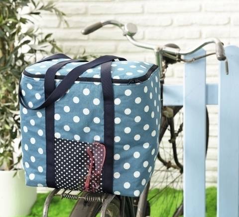 Genähte Kühltasche in Blau-weiß gepunktet