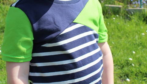 ✂ Schnittmuster Mini-Bene ✂ T-Shirt für Jungs mit asymetrischer Teilung