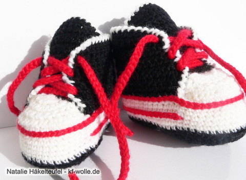 Häkelanleitung Babyschuhe "Turnschuhe"