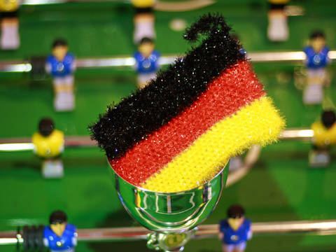 Fan-Schwamm zur Fußball-Weltmeisterschaft häkeln