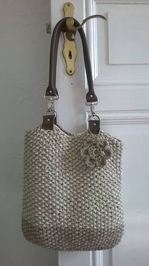 Tasche mit Lederhenkeln