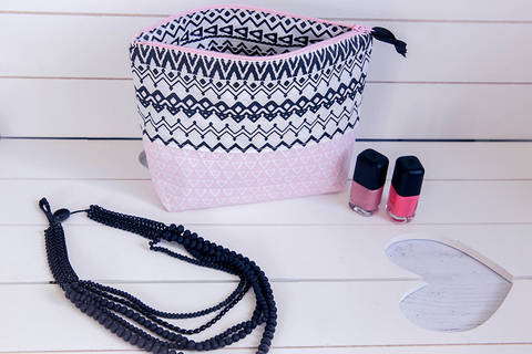 La trousse bi-matière NINA taille 1
