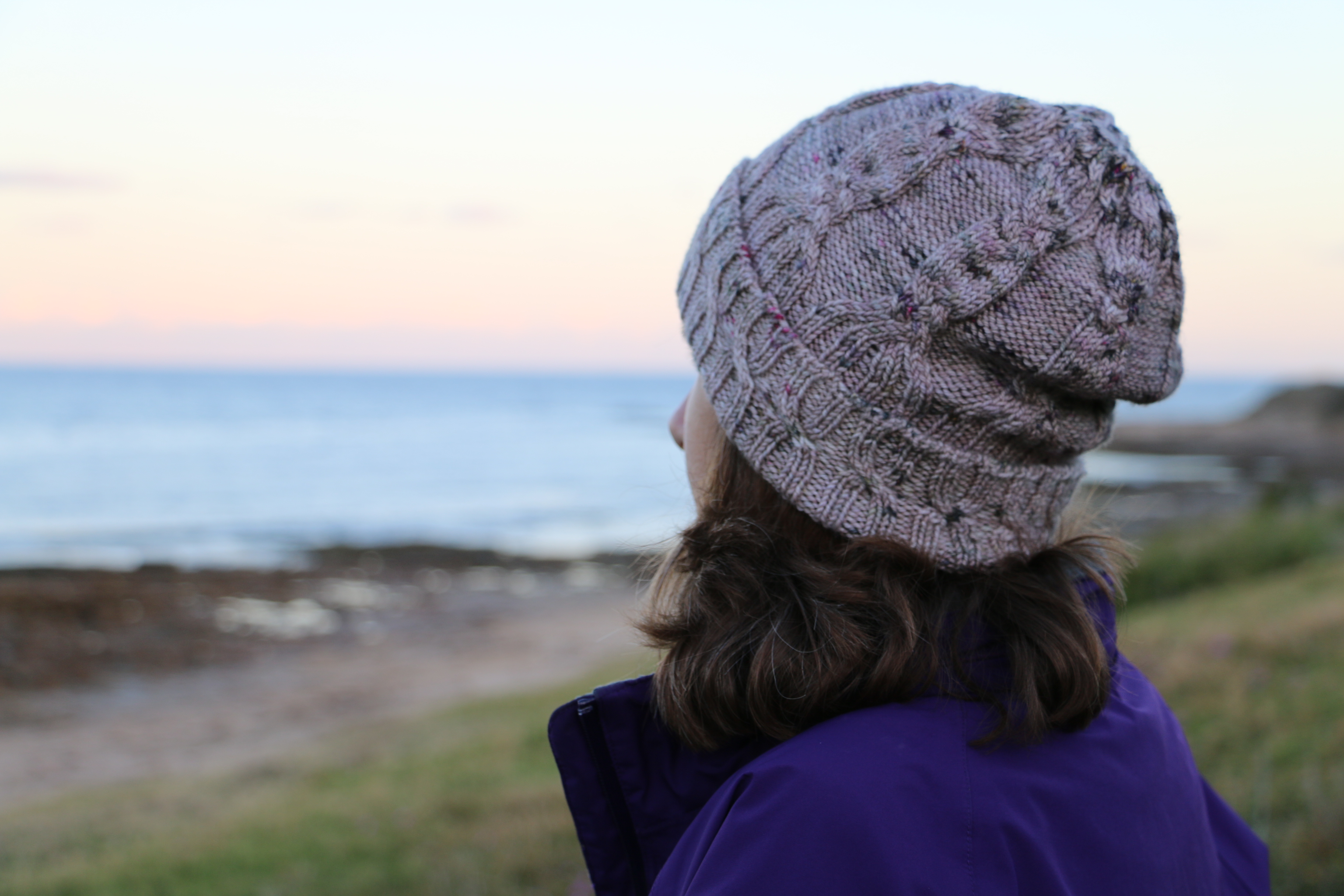 Boysenberry Ripple hat knitting pattern