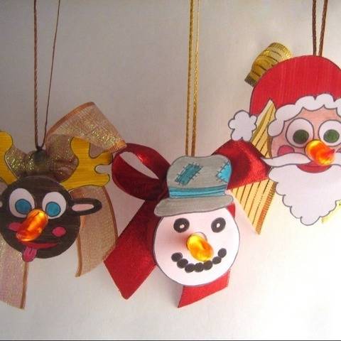 Leuchtende Anhänger Elch Schneemann Weihnachtsmann ausmalen