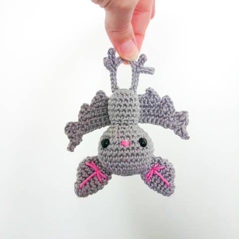 Baby Bat - amigurumi crochet pattern