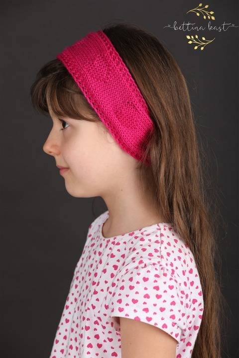 Isabella Stirnband mit Herzchen Strickanleitung