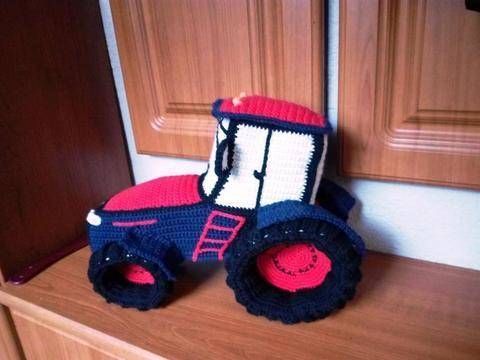 Traktor gehäkelt