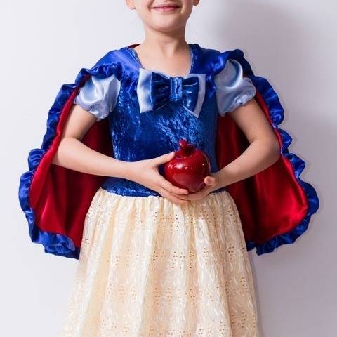 Accessoires robe princesse : cape, nœud, sur-jupe - patron