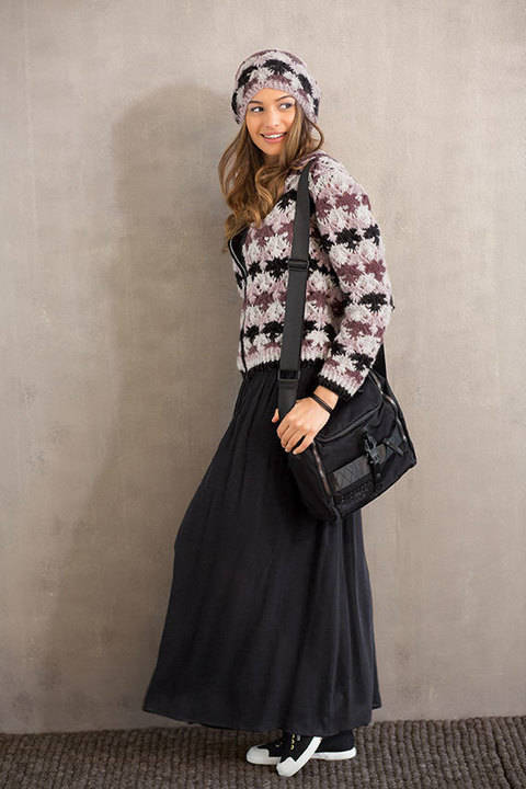 Flauschjacke mit Mütze