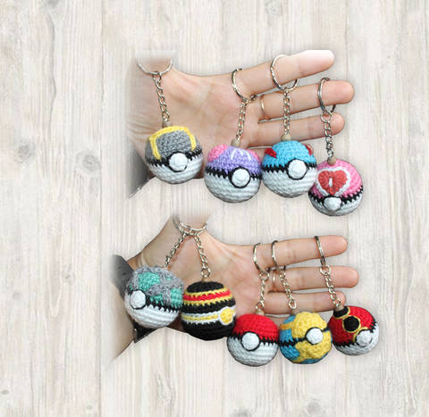 9 x Pokemon Ball Key Chains Crochet Pattern