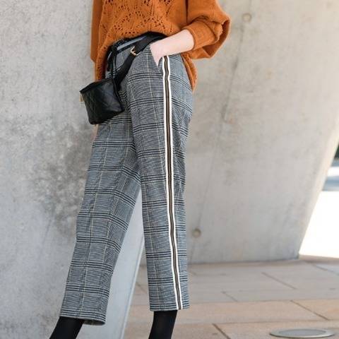 Hose aus Karo-Stretch
