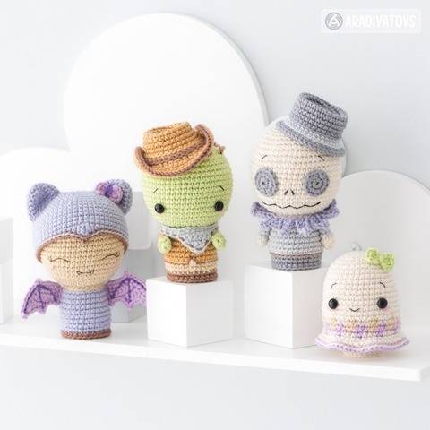 Crochet pattern of Halloween Minis set 2 by AradiyaToys