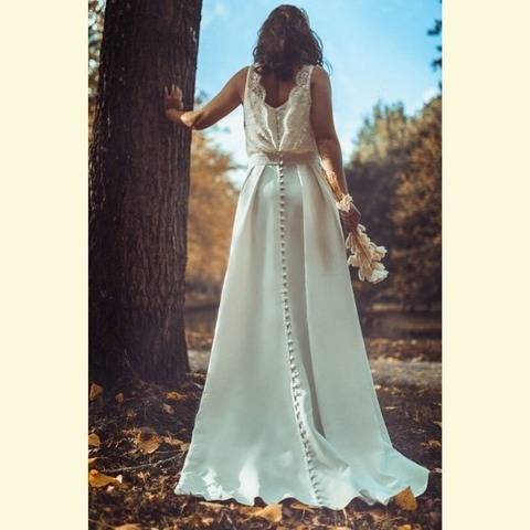 Exquise patron de couture robe de mariée et version cocktail
