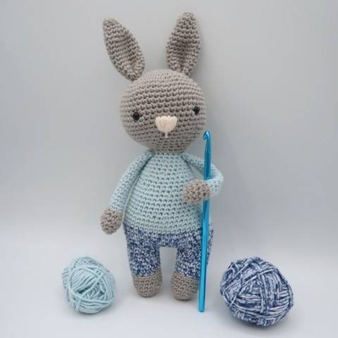 Câlin, le lapin • Amigurumi au crochet