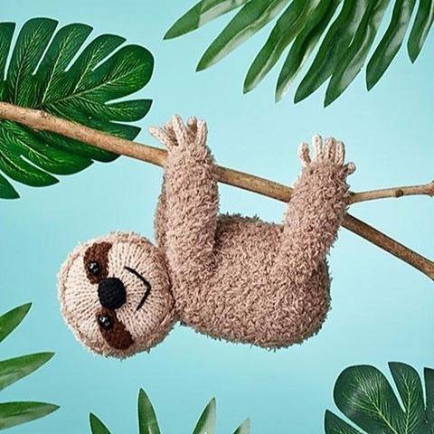 Lazy Daze Sloth toy knitting pattern