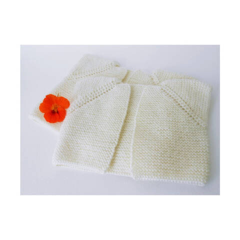 Child sleeveless cardigan / Seamless pattern