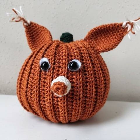 Pumpkin Pals Squirrel