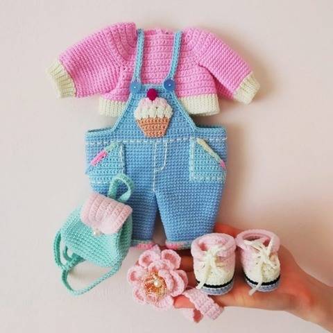 Crochet doll outfits pattern