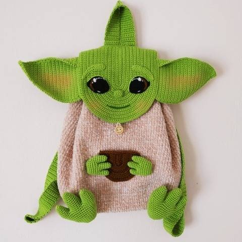 Backpack amigurumi pattern Yoda
