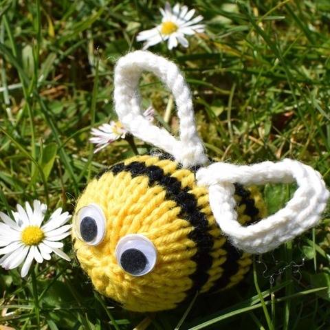 Dizzy Bee