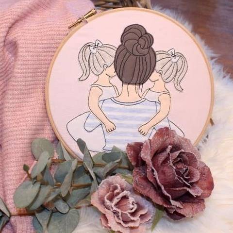 Stickdatei Mama mit zwei Töchtern Doodle Set