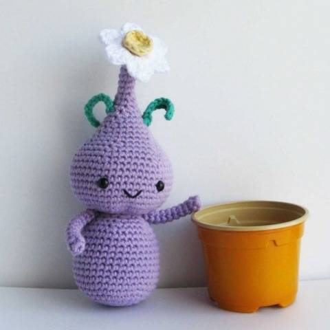 Amigurumi Flower Narcissus Bulb Doll Crochet Pattern PDF