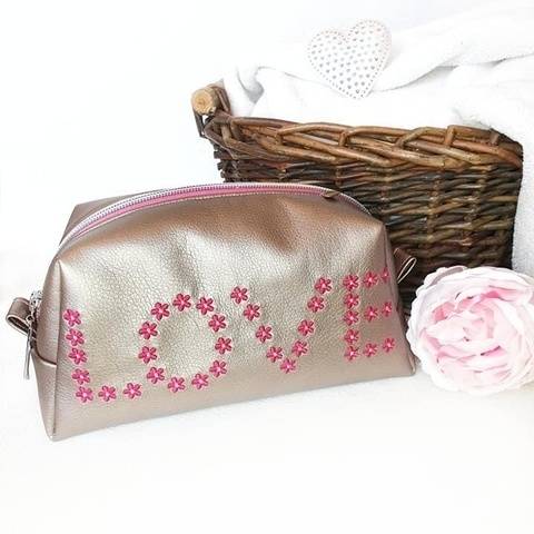 Stickdatei Flower Love Statement