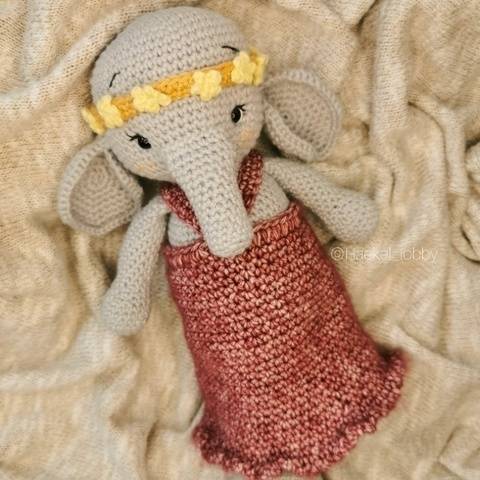 Elefantendame Helma, Amigurumi Häkelanleitung