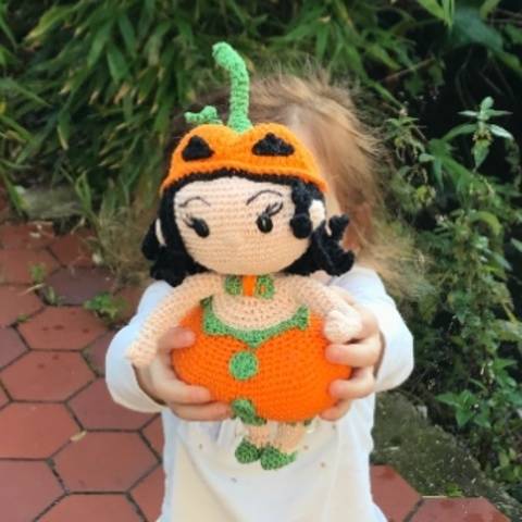 Citrouïllette, la petite fille citrouille