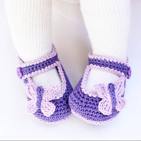 Baby shoes "Butterfly" Size 0 to 12 m.